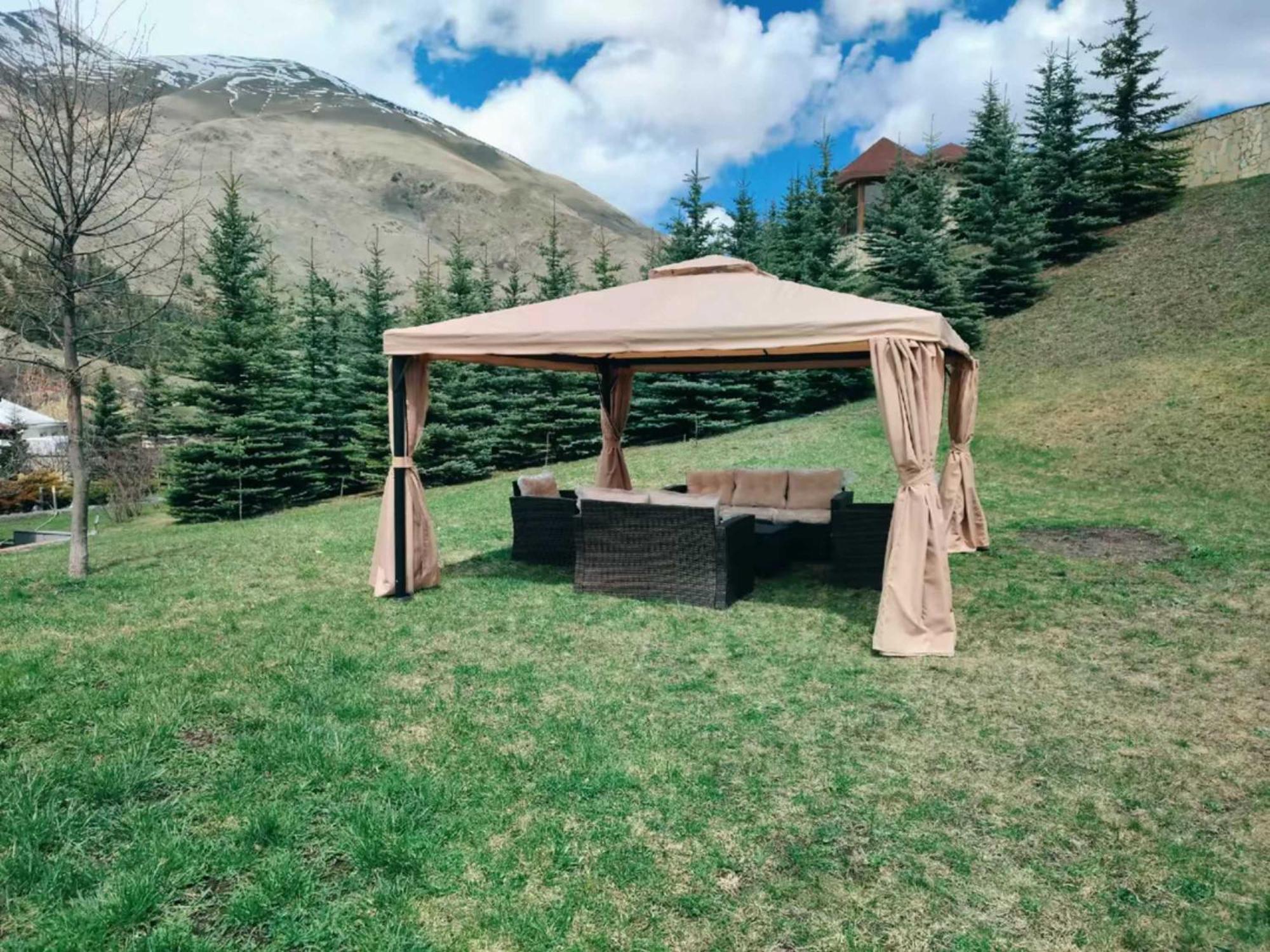 Vardisubani Villa Kazbegi Exteriör bild