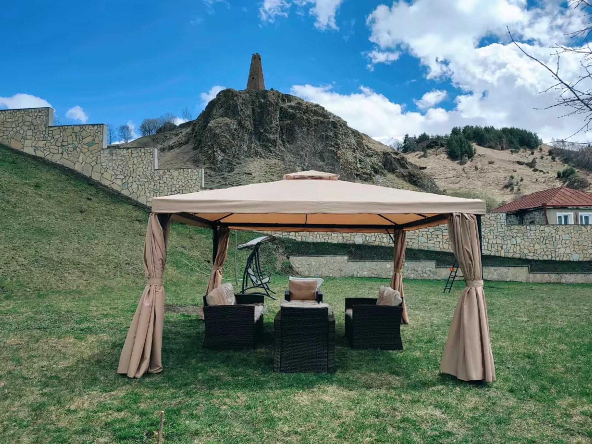 Vardisubani Villa Kazbegi Exteriör bild