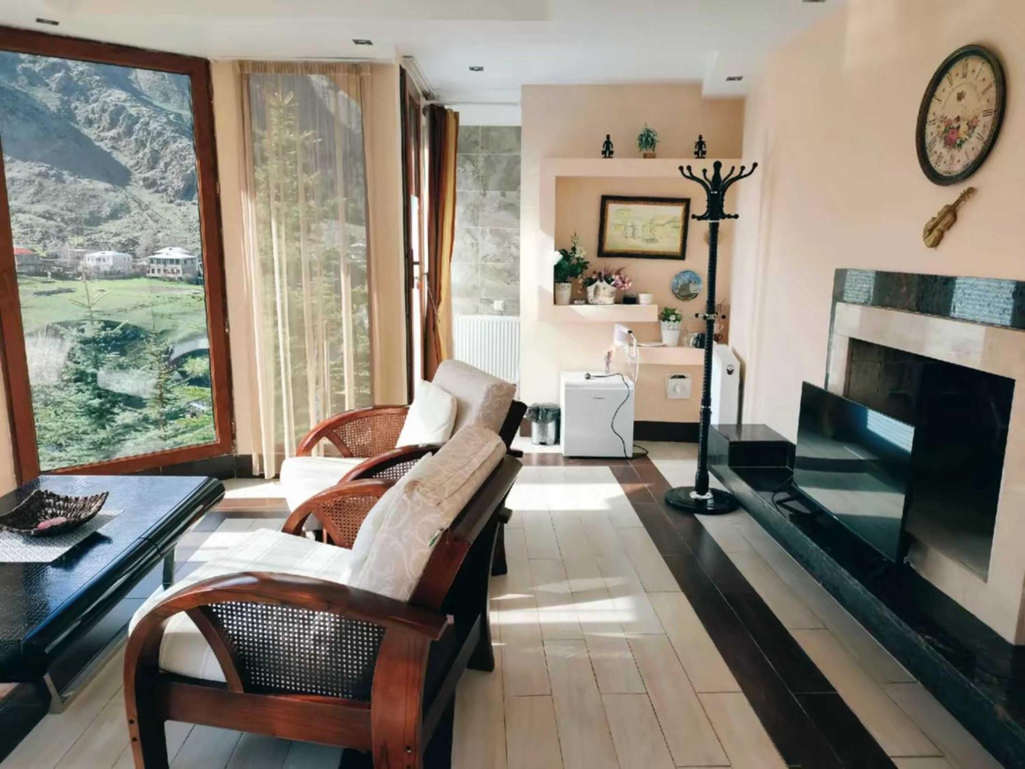 Vardisubani Villa Kazbegi Exteriör bild