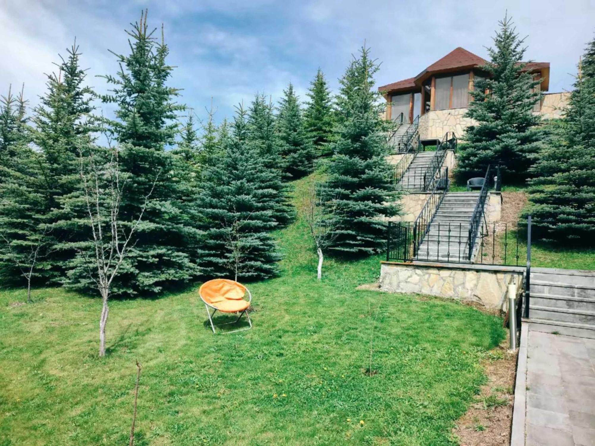 Vardisubani Villa Kazbegi Exteriör bild